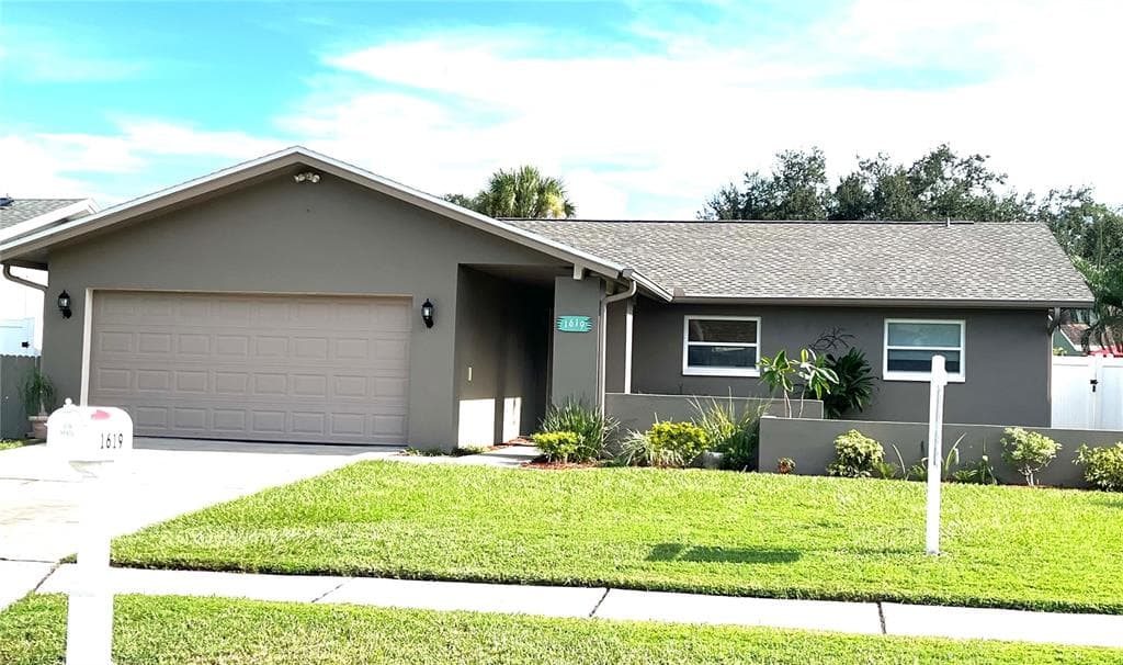 1619 DALE CIRCLE S DUNEDIN, FL 34698