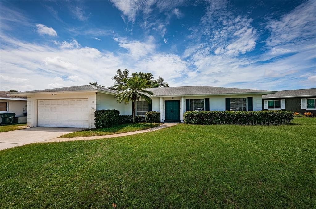 11452 129TH AVENUE LARGO, FL 33778