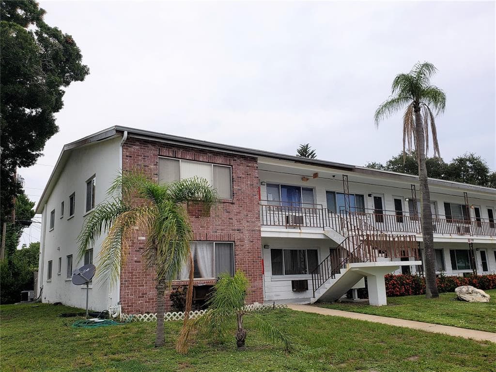2366 SHELLEY STREET UNIT 2 CLEARWATER, FL 33765