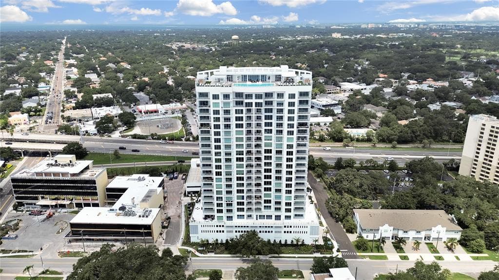 2910 W BARCELONA STREET UNIT 2003 TAMPA, FL 33629