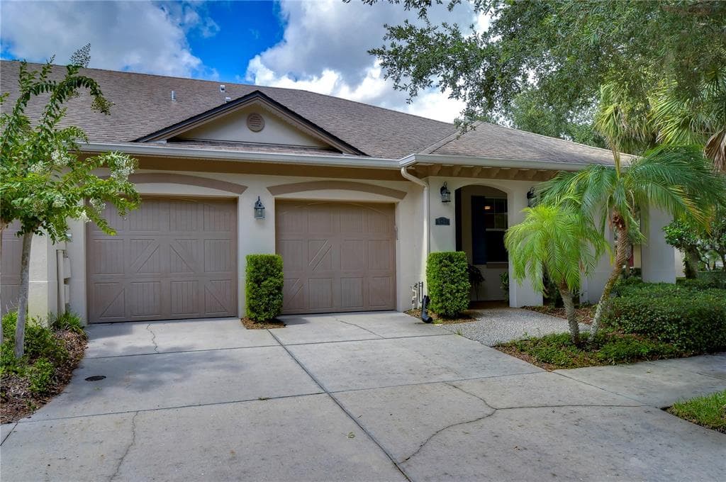 6801 LOCKINGTON COURT TAMPA, FL 33625