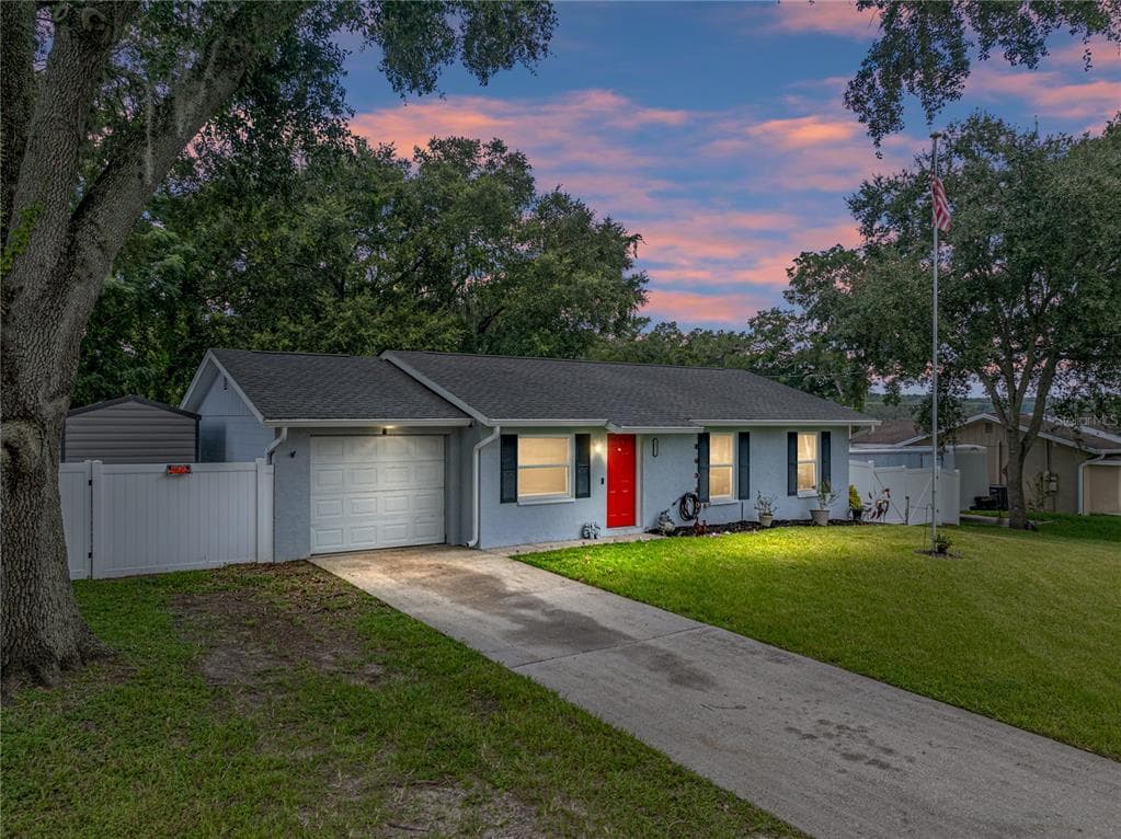 11711 PASADENA ROAD DADE CITY, FL 33525