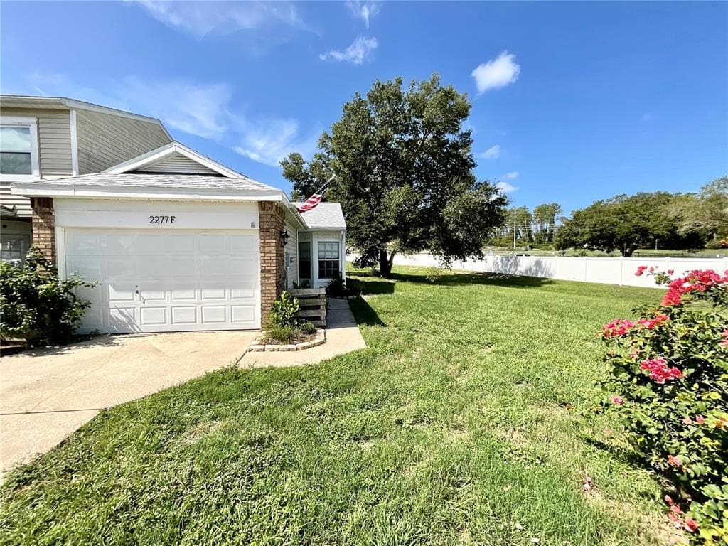 2277 ABBEY LANE UNIT F PALM HARBOR, FL 34683