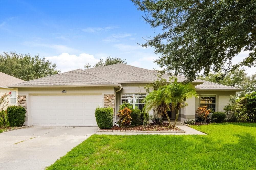 3720 FALLSCREST CIRCLE CLERMONT, FL 34711