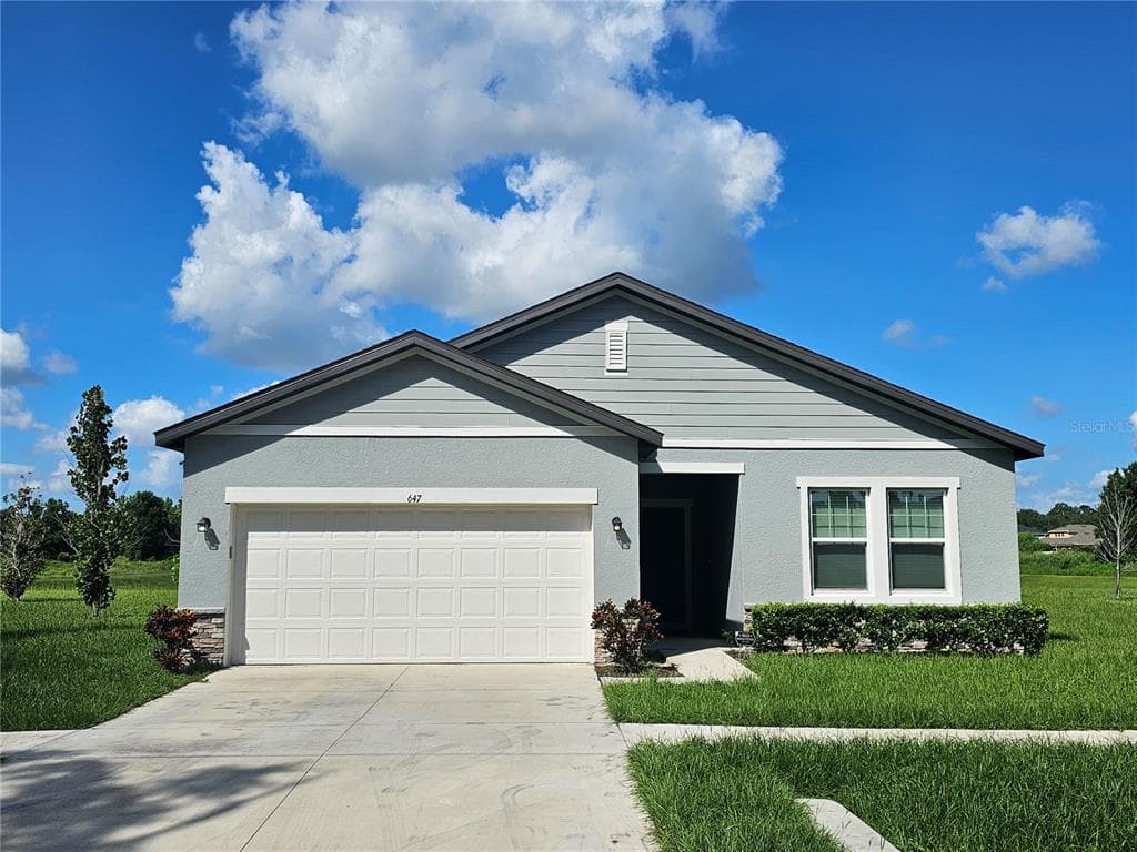 647 GARDEN OAKS SQUARE SEFFNER, FL 33584