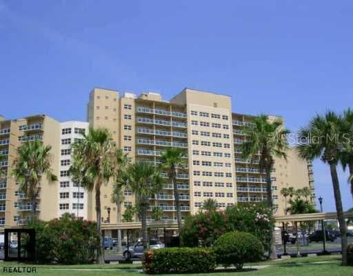 440 S GULFVIEW BOULEVARD UNIT 801 CLEARWATER BEACH, FL 33767