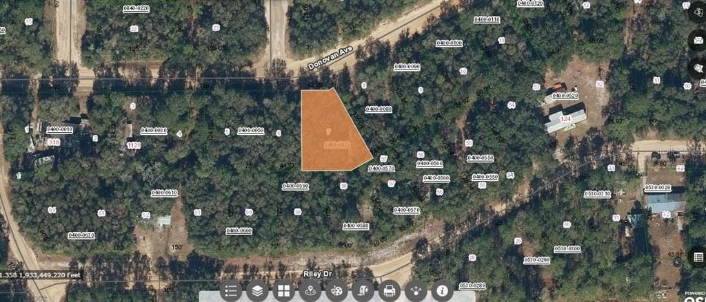 RILEY DR INTERLACHEN, FL 32148