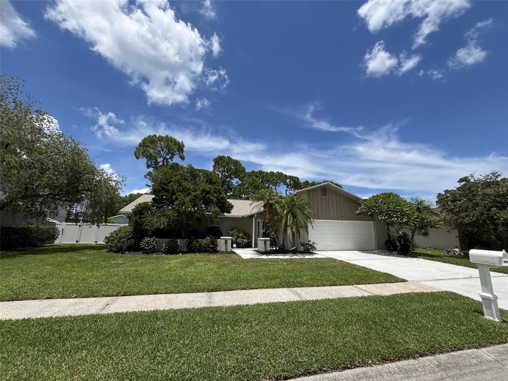3049 MOCKINGBIRD COURT CLEARWATER, FL 33762