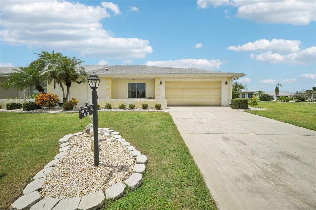 1214 BLUEWATER DRIVE SUN CITY CENTER, FL 33573