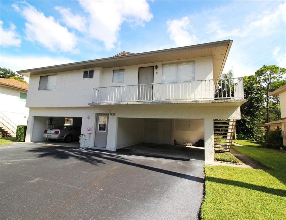 1829 BOUGH AVENUE UNIT 4 CLEARWATER, FL 33760
