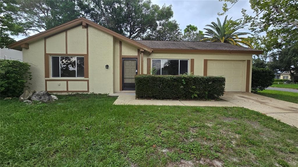 12817 WOODBINE DRIVE HUDSON, FL 34667