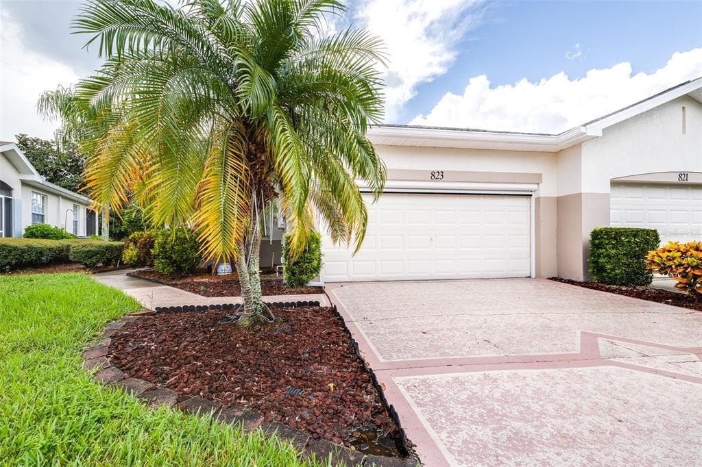 823 TREMONT GREENS LANE UNIT 78 SUN CITY CENTER, FL 33573