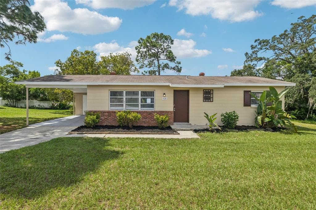 9326 BAY DRIVE SPRING HILL, FL 34608
