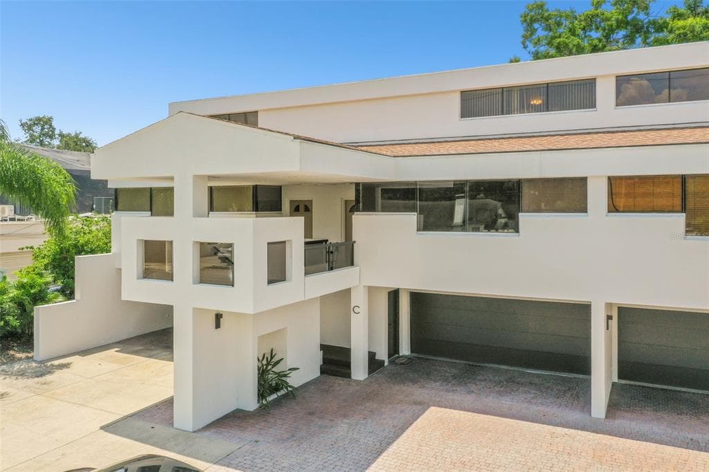 1903 S MACDILL AVENUE UNIT C TAMPA, FL 33629