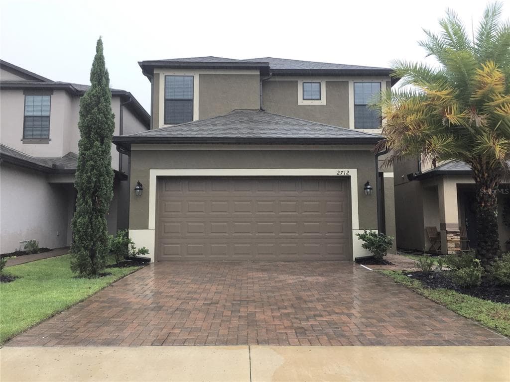 2712 GARDEN FALLS DRIVE