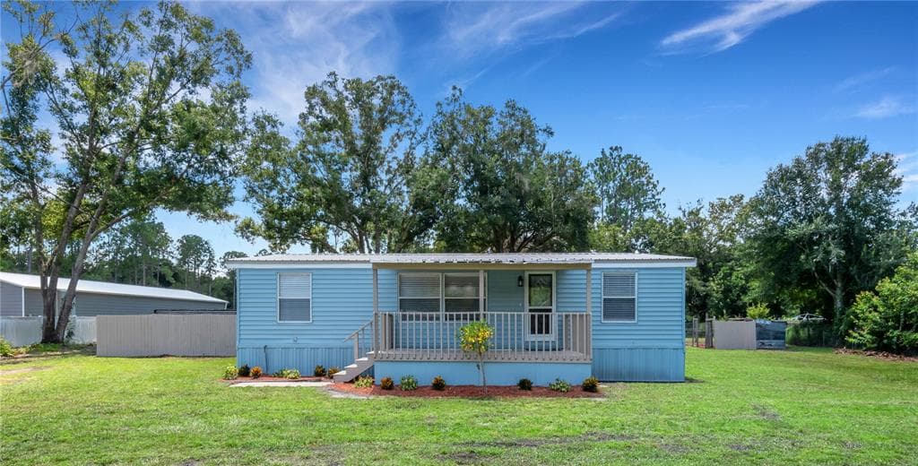 1832 BLAZERS TRAIL LAKELAND, FL 33809