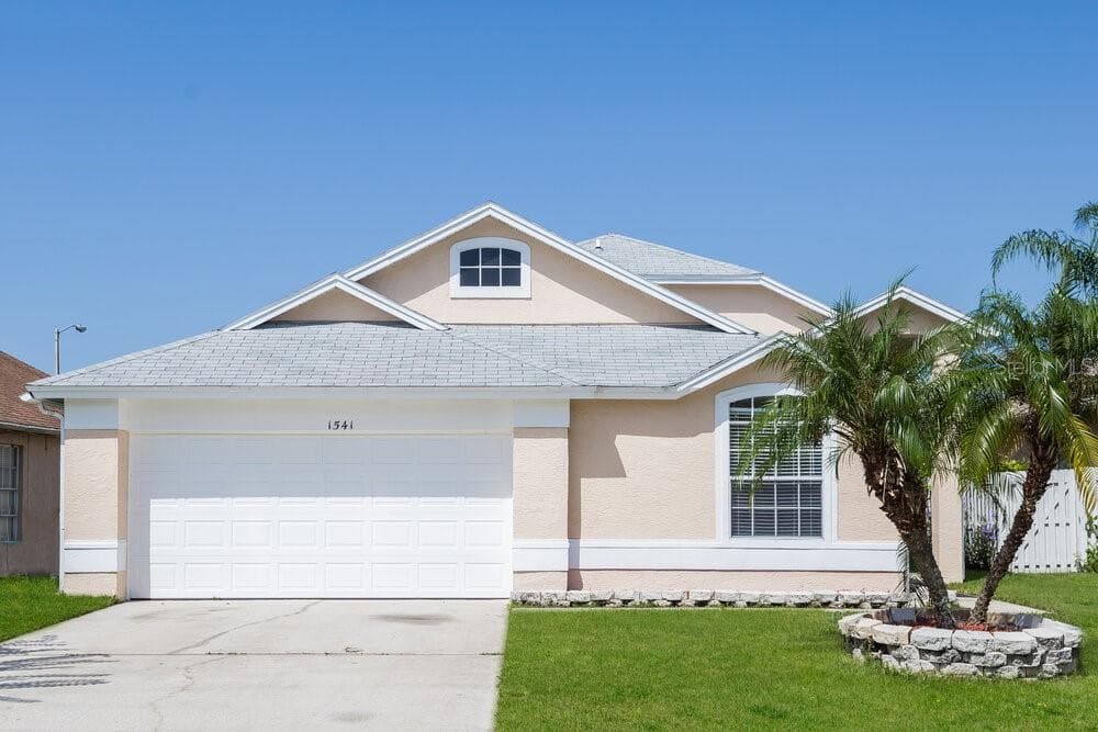 1541 ABBERTON DRIVE ORLANDO, FL 32837