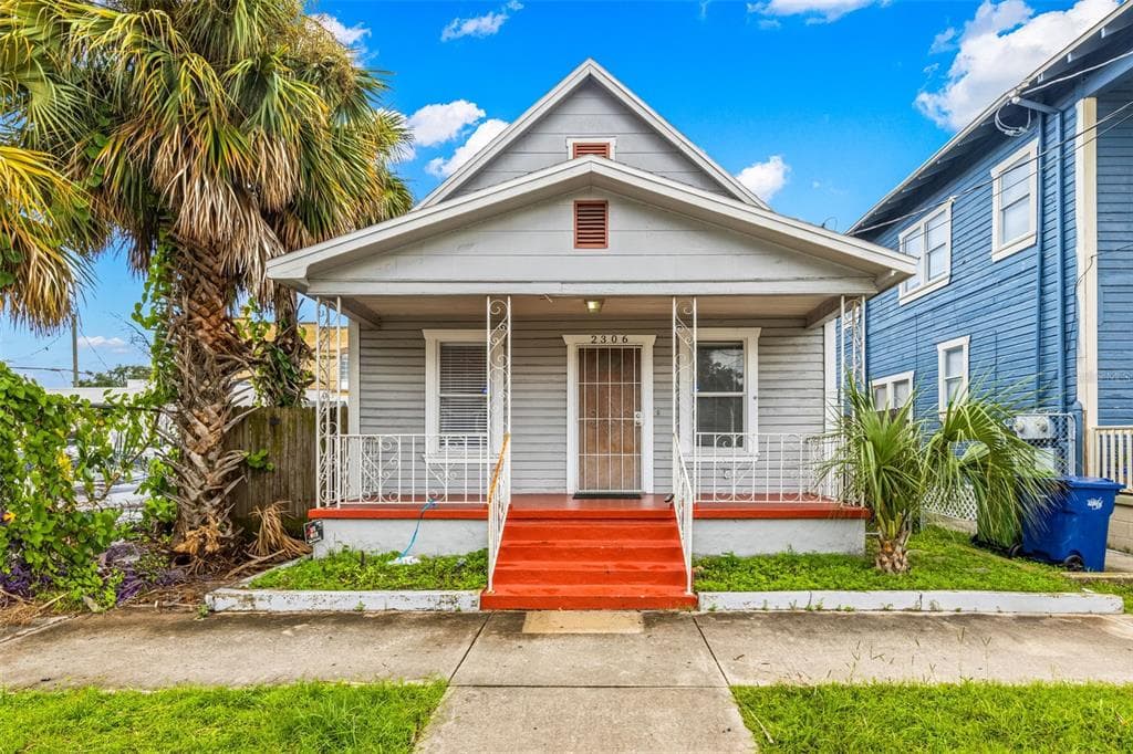 2306 W SPRUCE STREET TAMPA, FL 33607