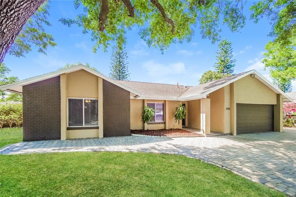 12118 CAPER STREET ORLANDO, FL 32837