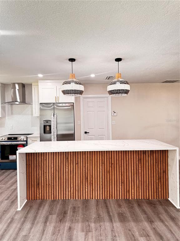 4100 49TH AVENUE S ST PETERSBURG, FL 33711