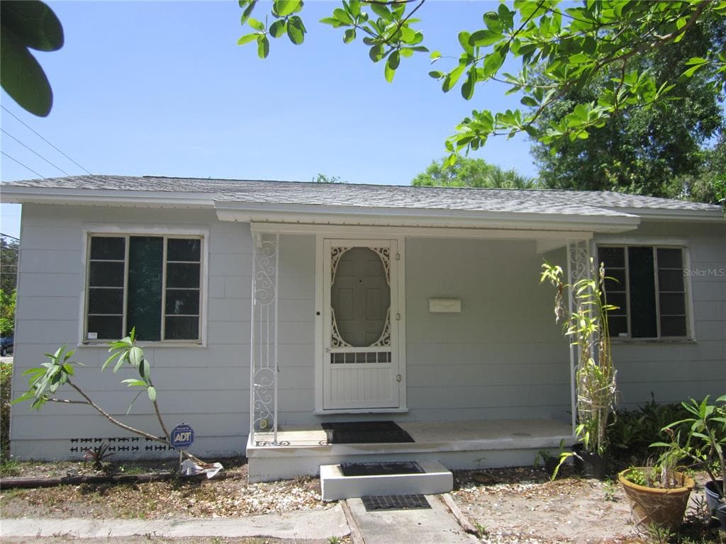 176 17TH AVENUE SE ST PETERSBURG, FL 33701