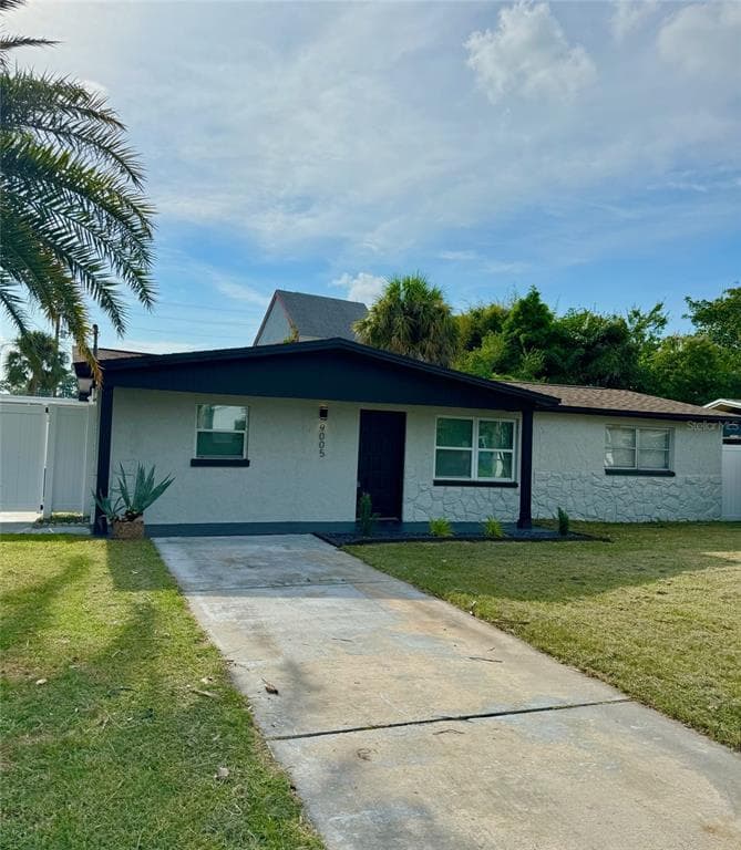9005 PEGASUS AVENUE PORT RICHEY, FL 34668