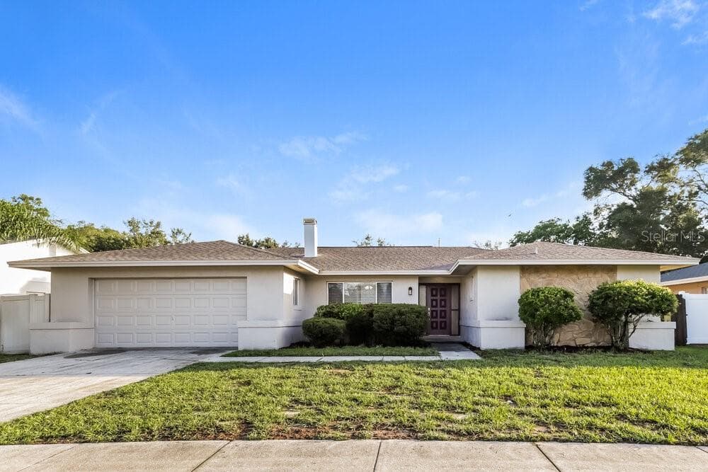 504 MAHOGANY DRIVE SEFFNER, FL 33584