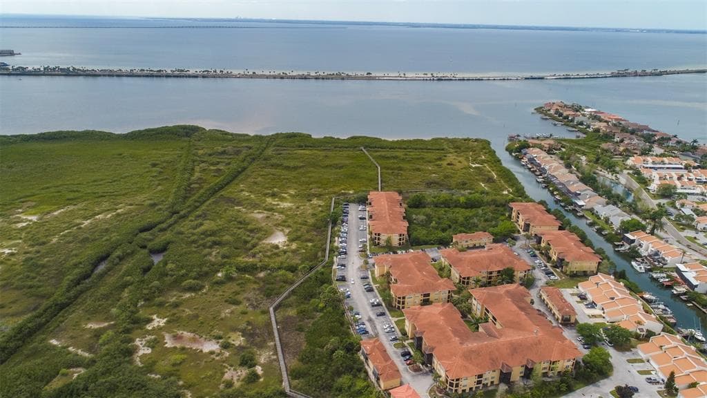 4323 BAYSIDE VILLAGE DRIVE UNIT 219 TAMPA, FL 33615