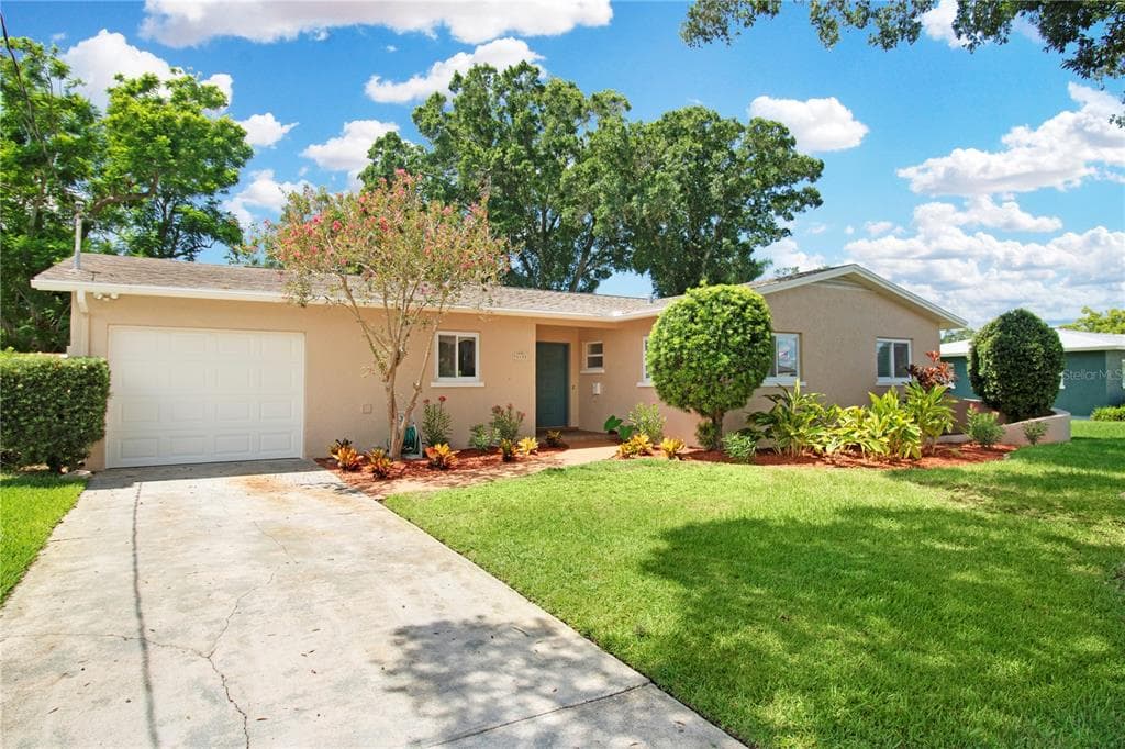 5450 16TH AVENUE N ST PETERSBURG, FL 33710
