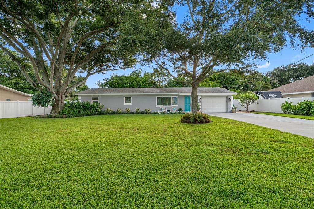 9642 134TH WAY SEMINOLE, FL 33776