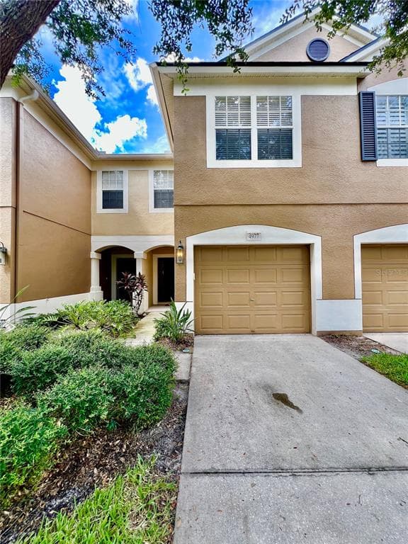 4977 POND RIDGE DRIVE RIVERVIEW, FL 33578
