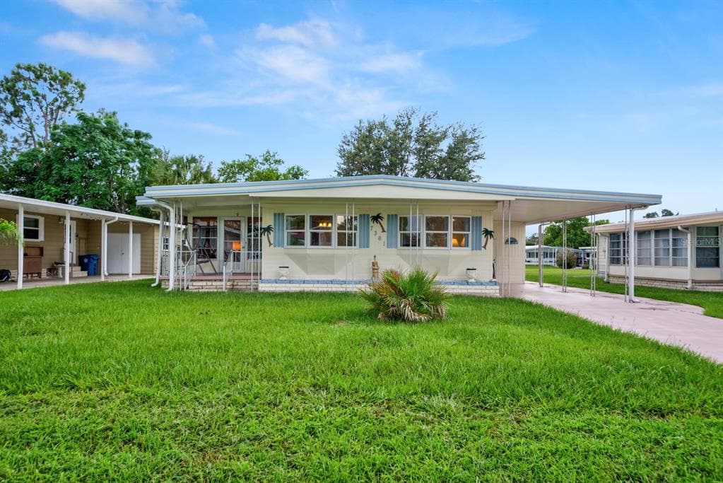 7361 WESTERN CIRCLE DRIVE BROOKSVILLE, FL 34613