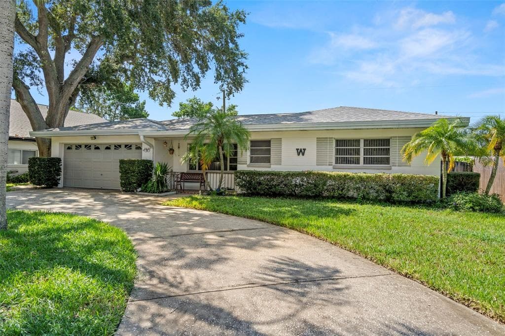 2327 EASTWOOD DRIVE CLEARWATER, FL 33765