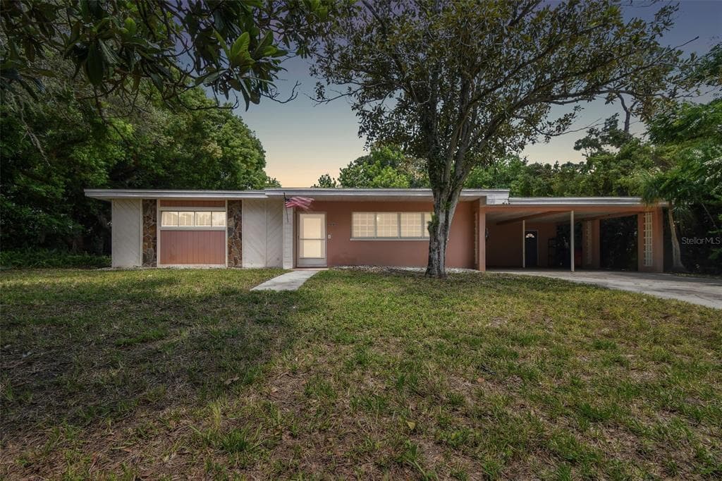 1618 VALENCIA STREET CLEARWATER, FL 33756