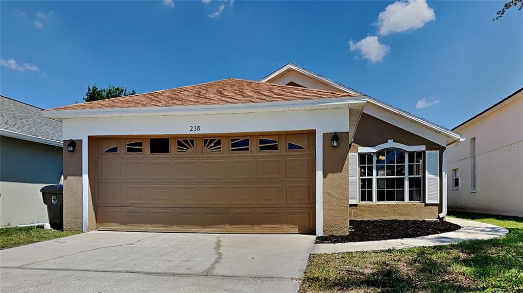 238 SOUTHBRIDGE CIRCLE KISSIMMEE, FL 34744
