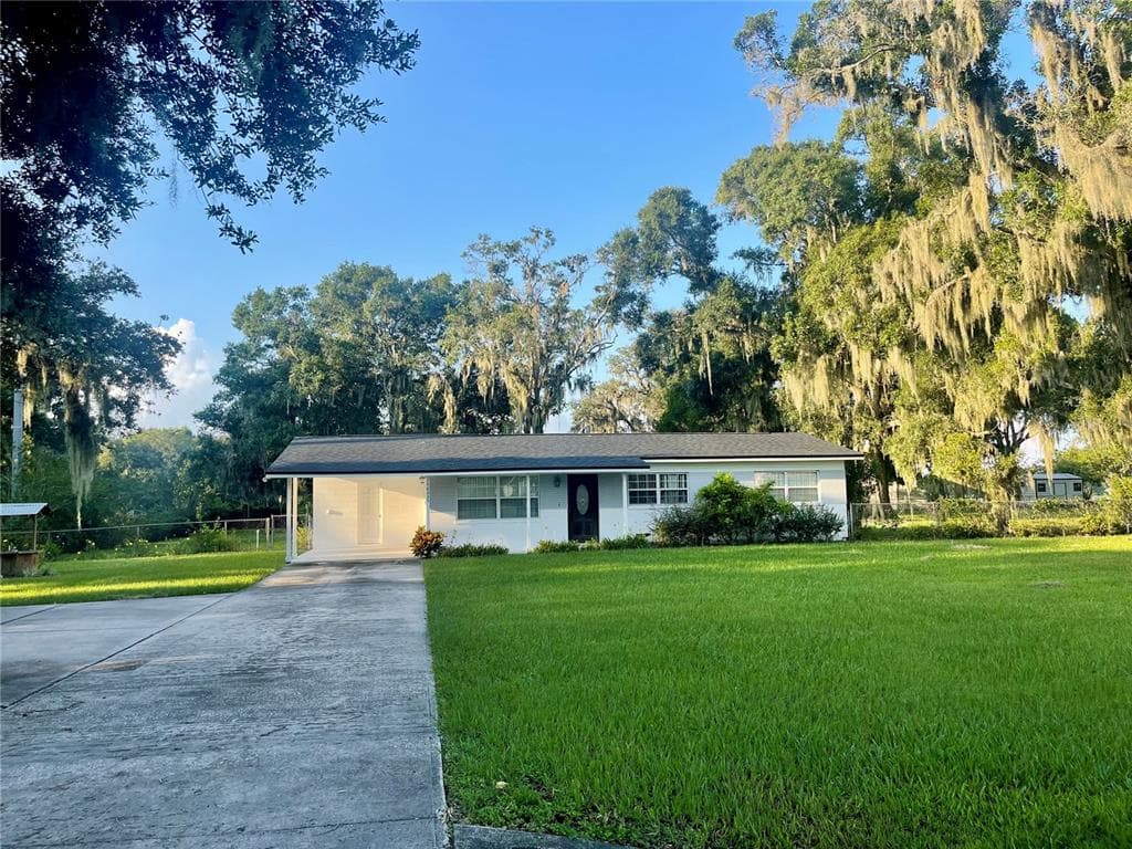18835 DORMAN ROAD LITHIA, FL 33547