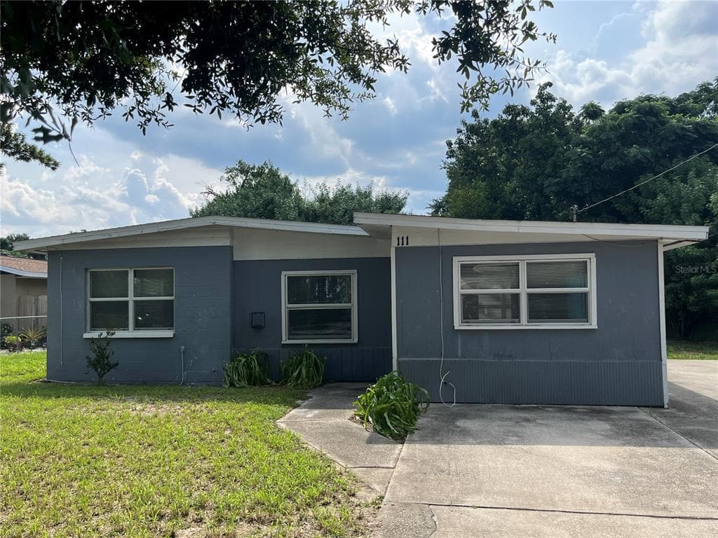 111 BEACH DRIVE WINTER HAVEN, FL 33881