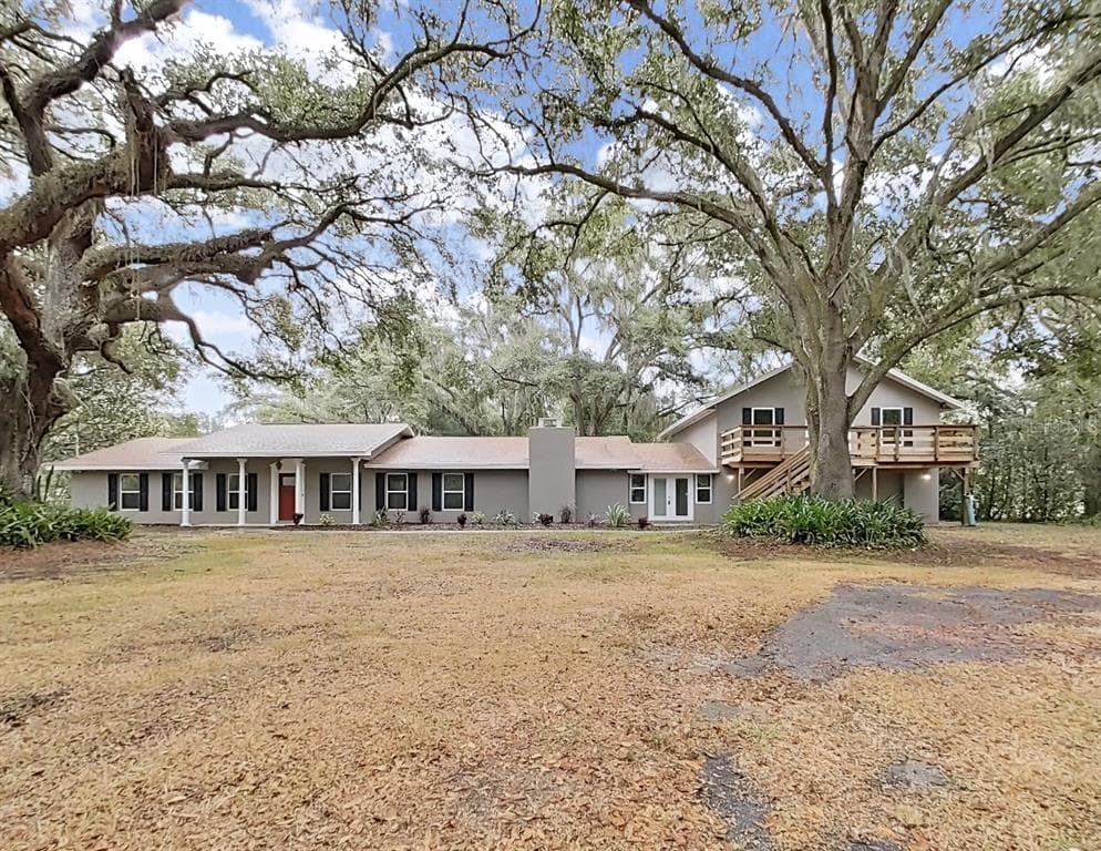 5206 FIVE ACRE RD PLANT CITY, FL 33565