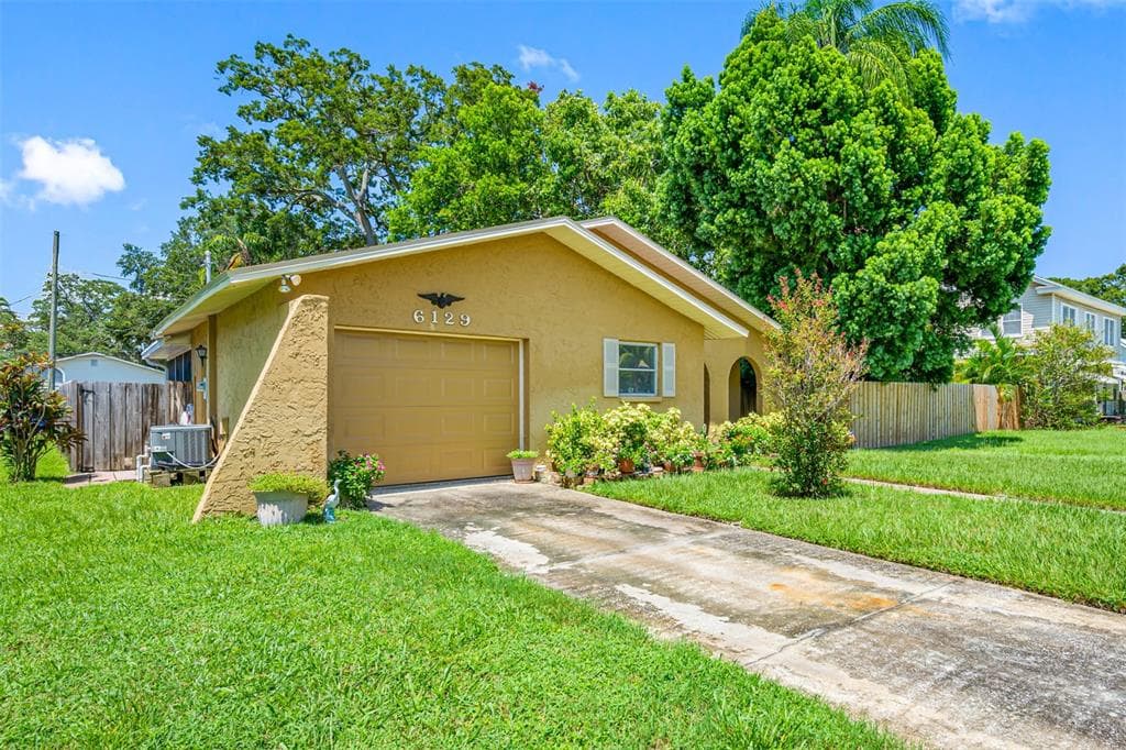 6129 3RD AVENUE S ST PETERSBURG, FL 33707
