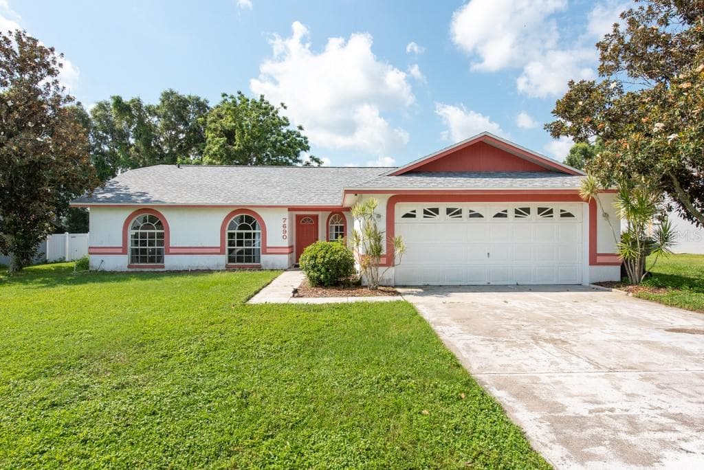7690 BRIAN LOOP LAKELAND, FL 33810