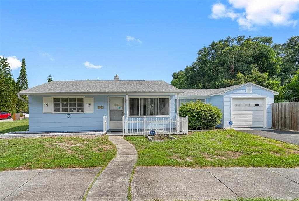 5817 11TH AVENUE S GULFPORT, FL 33707