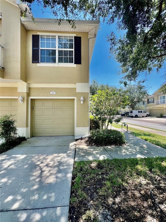 6762 EAGLE FEATHER DRIVE RIVERVIEW, FL 33578