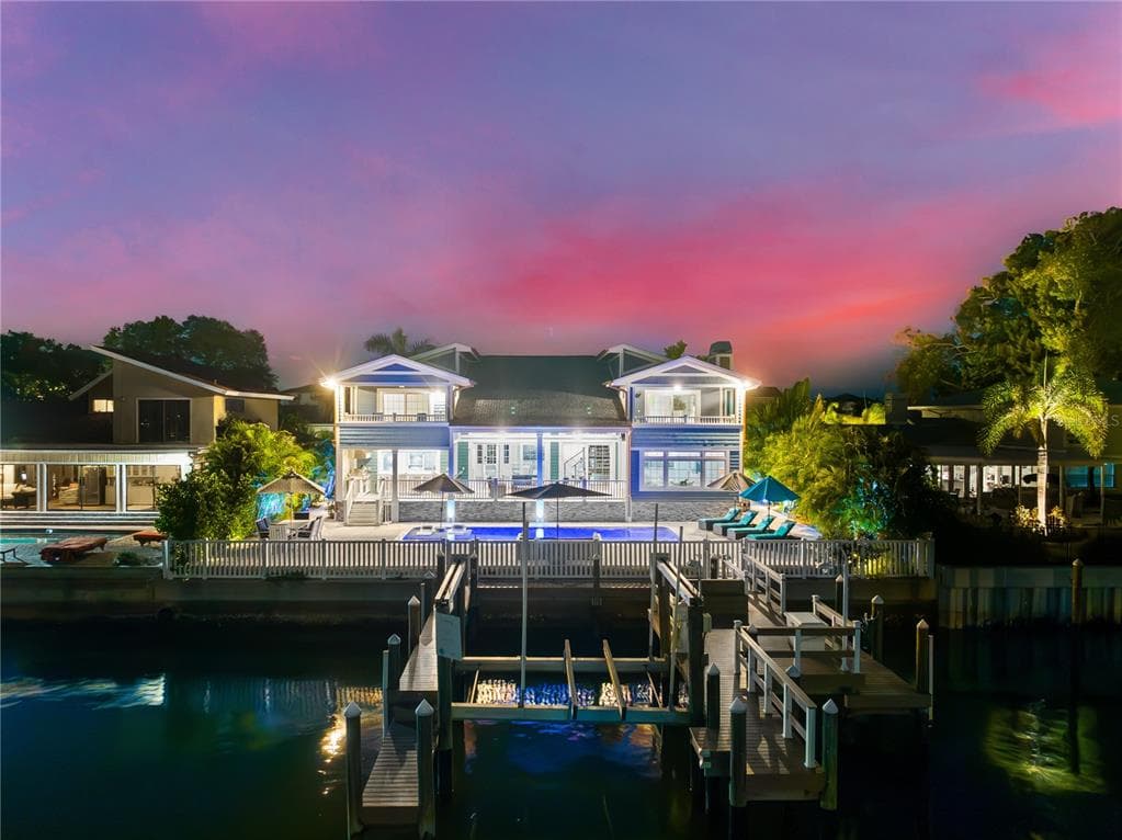 417 BELLE ISLE AVENUE BELLEAIR BEACH, FL 33786