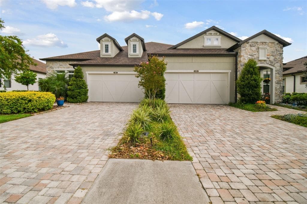 4185 BARLETTA COURT WESLEY CHAPEL, FL 33543