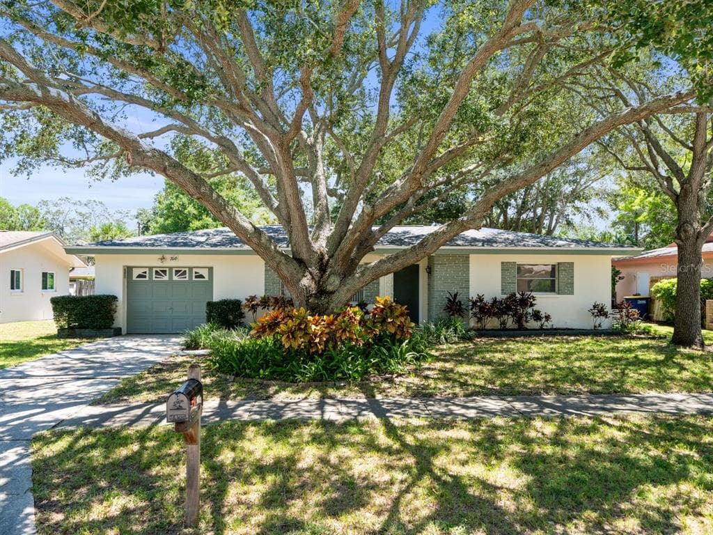 2045 BRAMPTON ROAD CLEARWATER, FL 33755