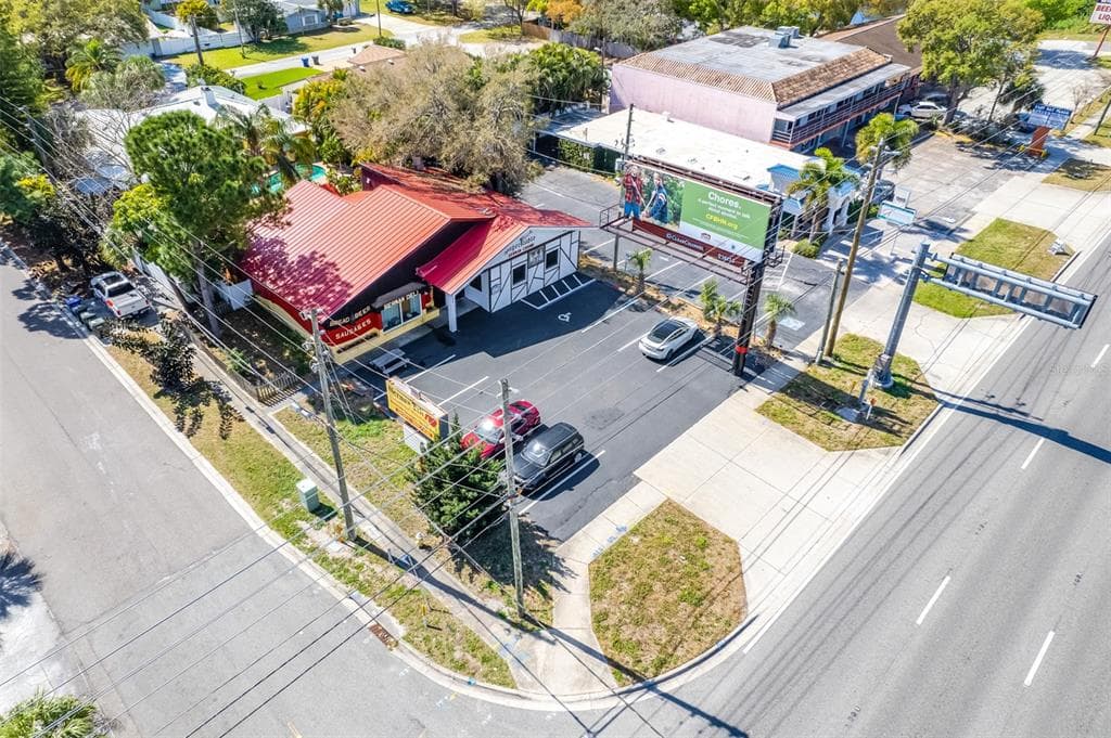 1995 E BAY DRIVE LARGO, FL 33771