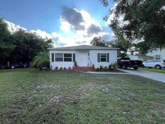 1813 22ND STREET W BRADENTON, FL 34205