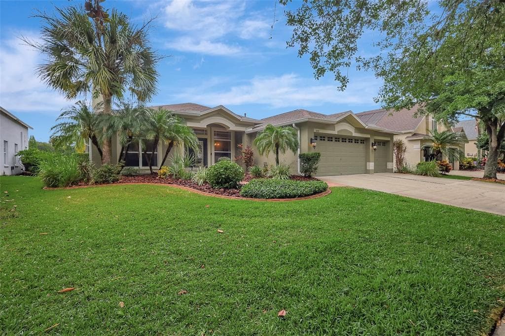 14713 HERONGLEN DRIVE LITHIA, FL 33547