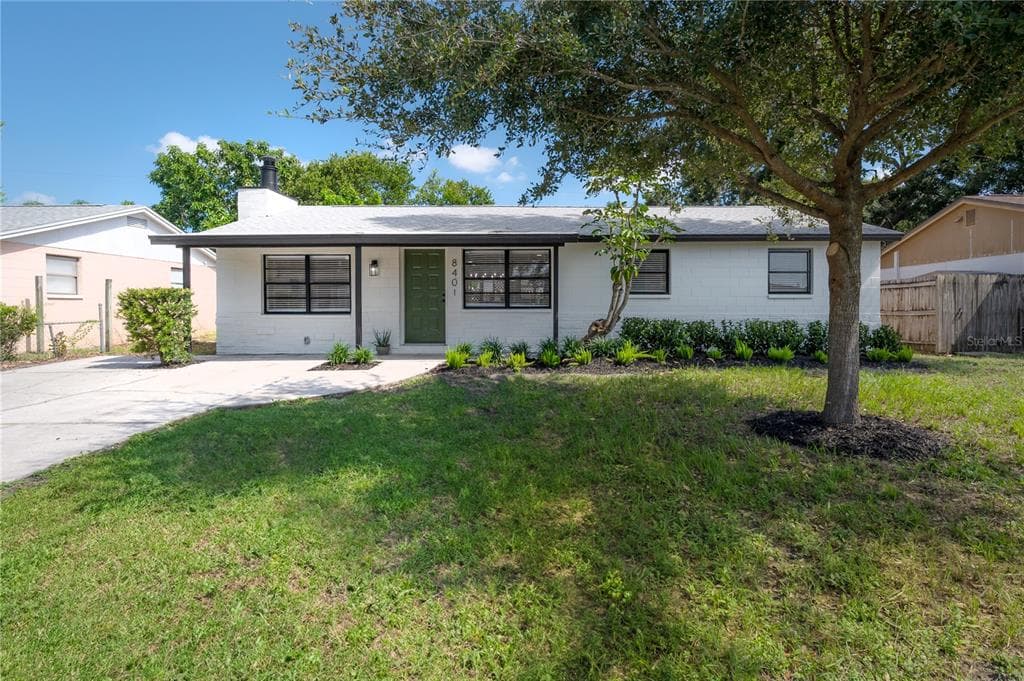 8401 ROSE TERRACE SEMINOLE, FL 33777