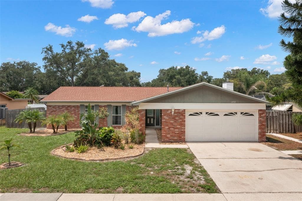12154 92ND WAY LARGO, FL 33773